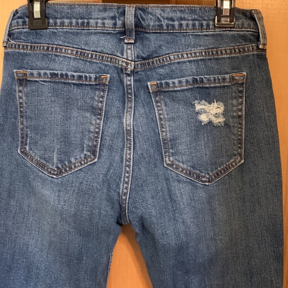 Old Navy Boyfriend Straight Jeans - Picture 6 of 6
